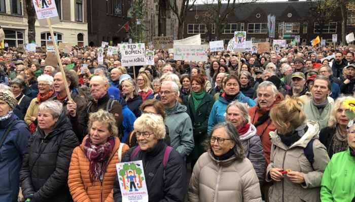 Manifestatie Amelisweerd 16 november 2024 Domplein. Foto Rob Huibers.